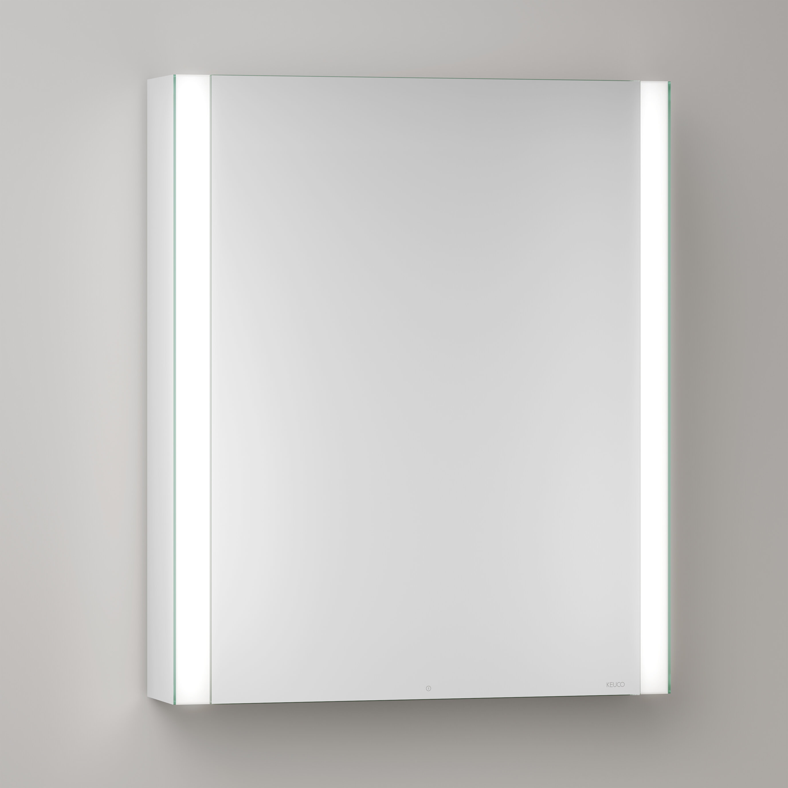 Royal ALVEUM LED mirror cabinet 60cm