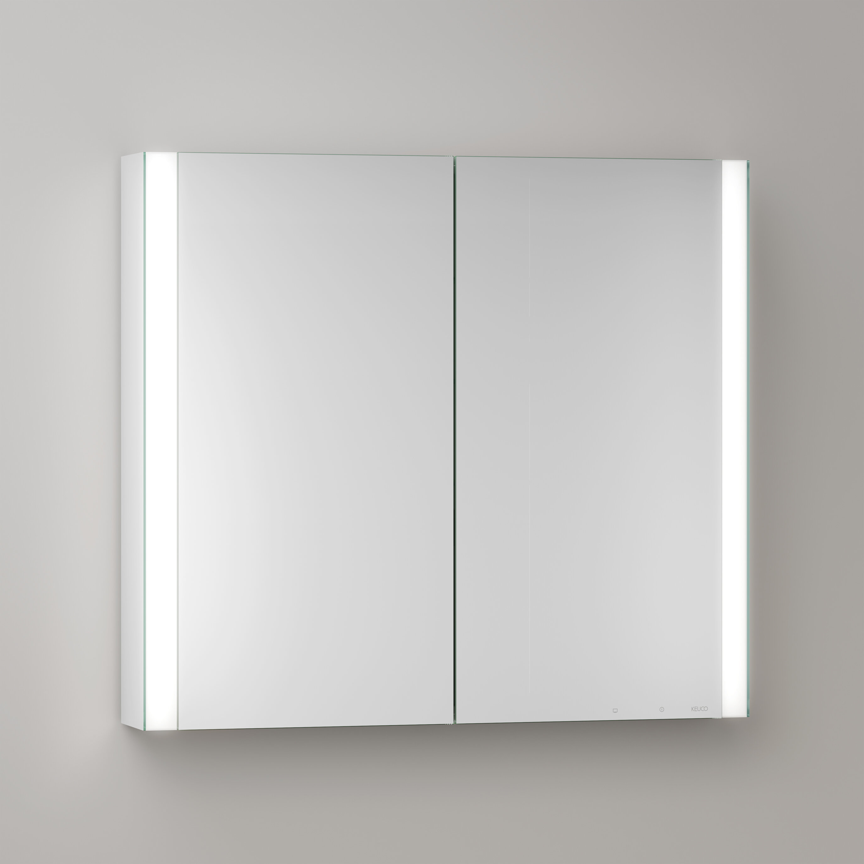 Royal ALVEUM LED mirror cabinet 80cm