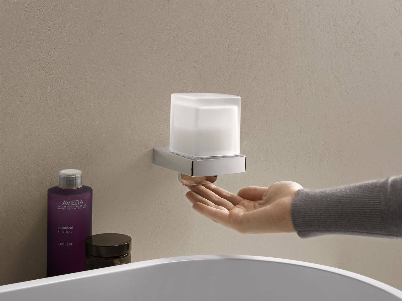 trend liquid soap dispenser