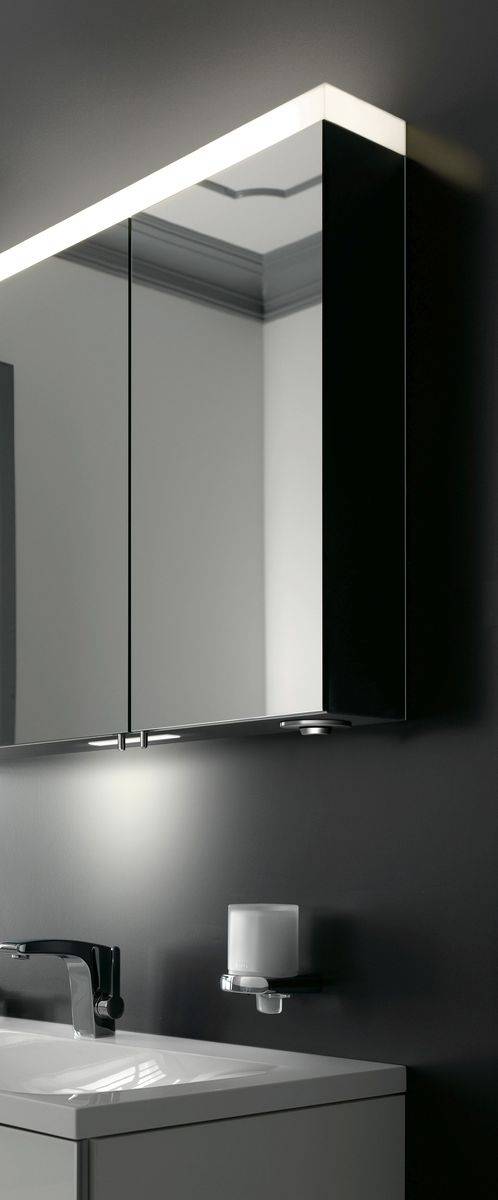 Royal Reflex.2 mirror cabinet 650 x 700mm