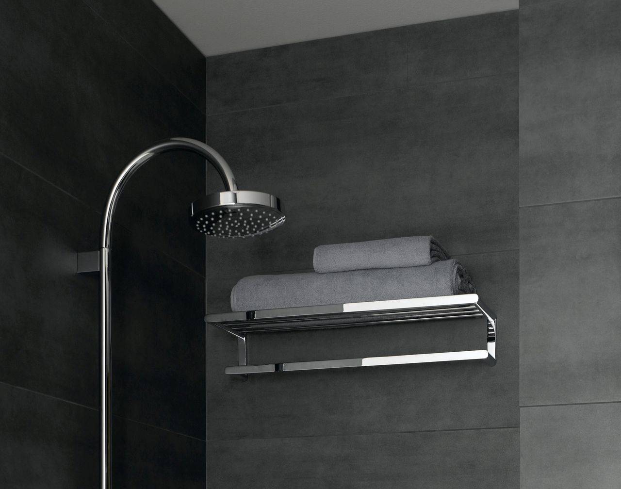 Elegance towel rack