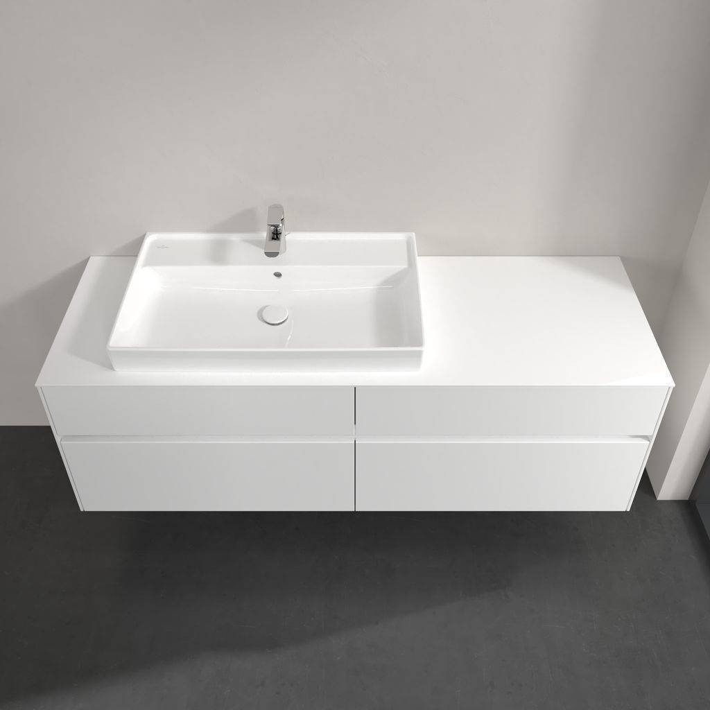 Collaro vanity unit 1600 x 548 x 500mm, with LED lighting