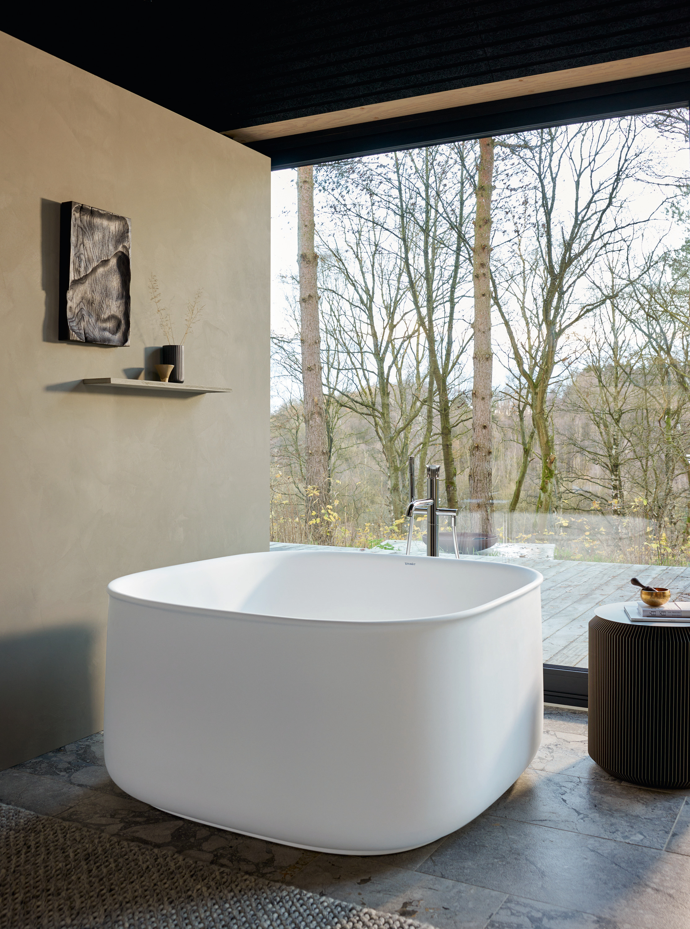 Zencha freestanding bath tub 1250 x 1250mm