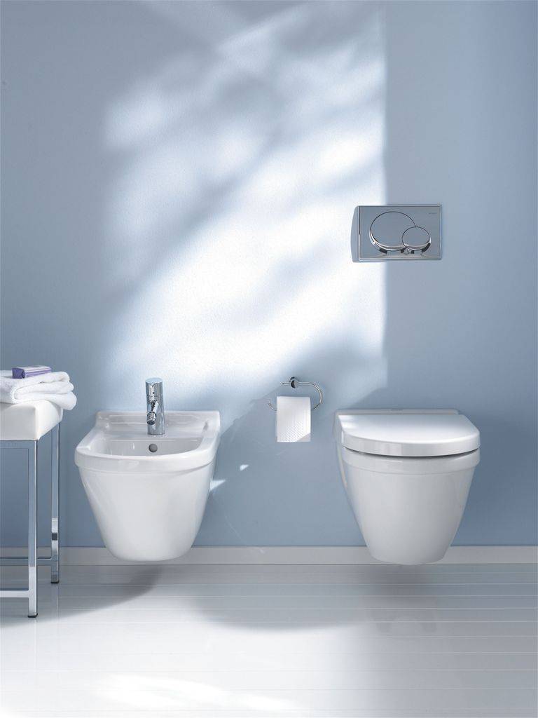 Starck 3 WC seat with soft close mechanism