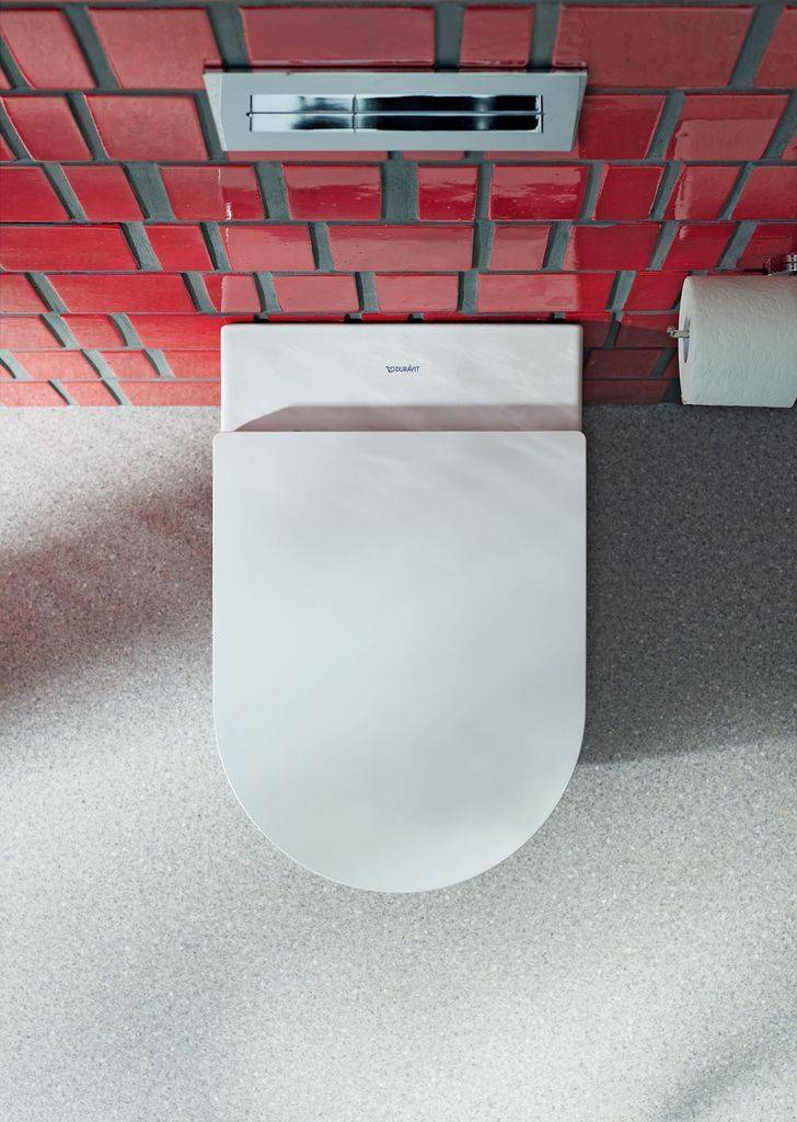 WC seat with soft close