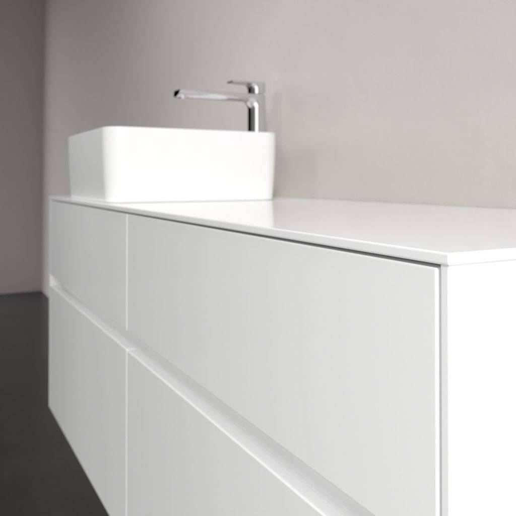 Collaro vanity unit 1400 x 548 x 500mm, with LED lighting