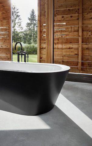 Starlet Oval Silhouette freestanding bath