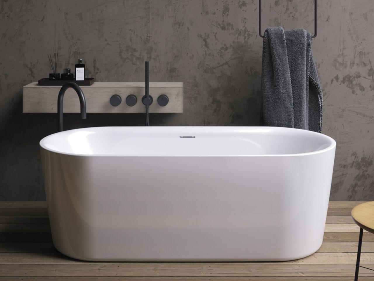 Modesty freestanding bathtub